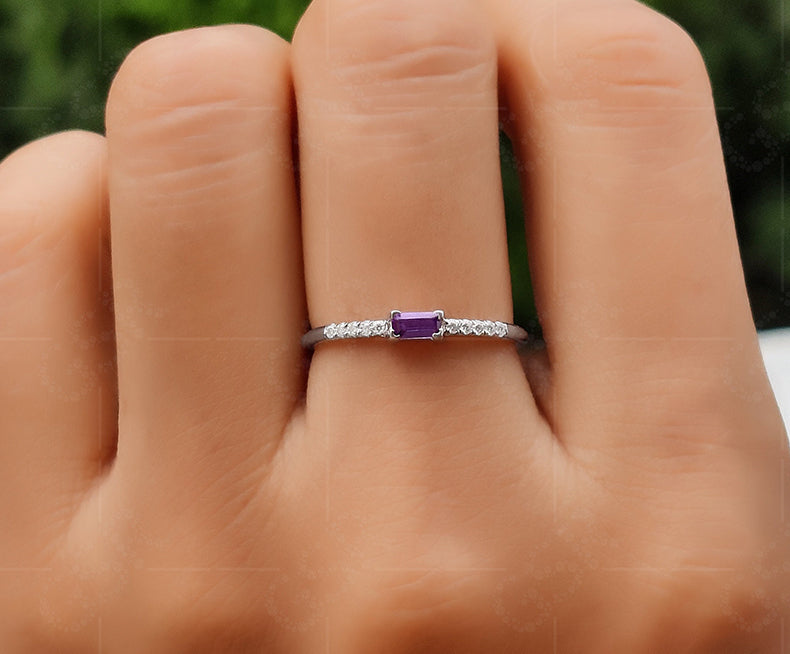 Amethyst Baguette Birthstone Ring - Purple Stone Ring For Mom - Dainty Stacking Ring For Women - February Gemstone Minimalist Ring