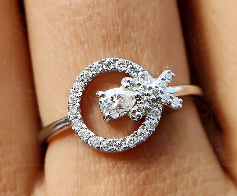 Chic Hollow Circle Ring - X Cross Pear Shaped Minimalist Beauty - Unique Dainty Wedding Anniversary Ring with Colorless Moissanite for Women