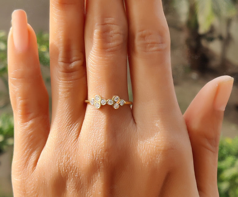 Cluster Stacking Ring in Silver and Gold: Dainty Moissanite Anniversary Ring with a Multi-Stone Design, Perfect for Weddings and Special Occasions