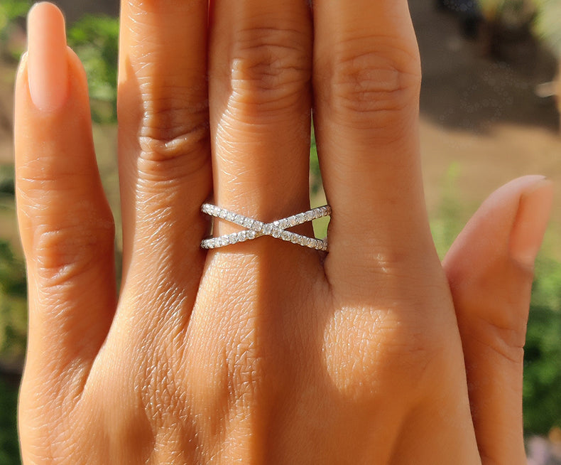 Criss Cross Round Moissanite Eternity Band - X Shaped Wedding Ring - Minimalist Design - Overlapping Dainty Ring
