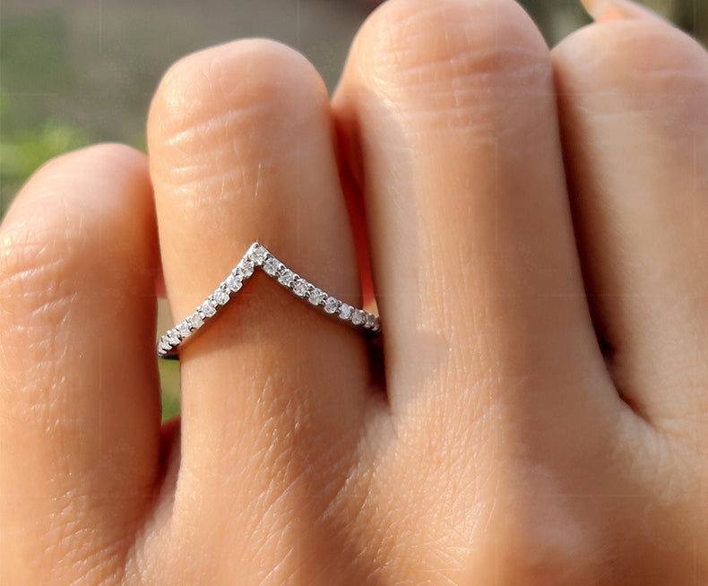 Curved Beauty: Silver and White Gold Delicate V-Shape Moissanite Wedding Band - Dainty Promise Ring with Round Colorless Stones