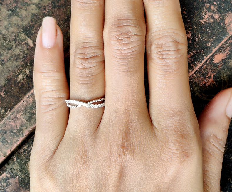 0.25 Ct Criss Cross Ring Moissanite Wedding Ring, Stackable Ring, Twisted Wedding band, Stacking Ring, Anniversary ring for women, Gift for Her