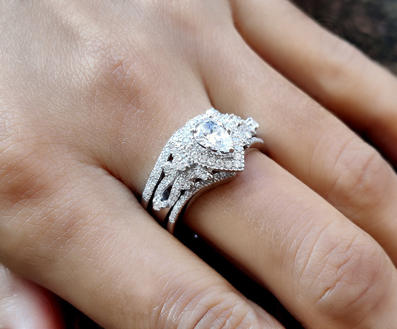 1.40 Ct Pear Cut Trio Halo Wedding Ring Set