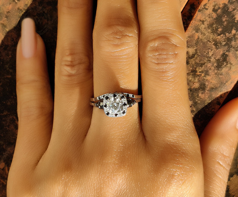 Gothic Skull Halo Engagement Ring Set / Skull Wedding Ring Set For Women / Sterling Silver / Matching Band / Bridal Jewelry - Gelson World - Premium Silver and Gold Jewelry for USA Shoppers