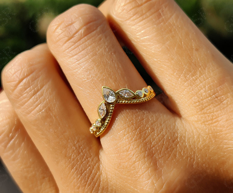 Elegant Royal Vintage Chevron Band - V Shape Chevron Wedding Ring with Silver and Yellow Gold Moissanite - Perfect Dainty Promise Ring or Anniversary Gift Ring