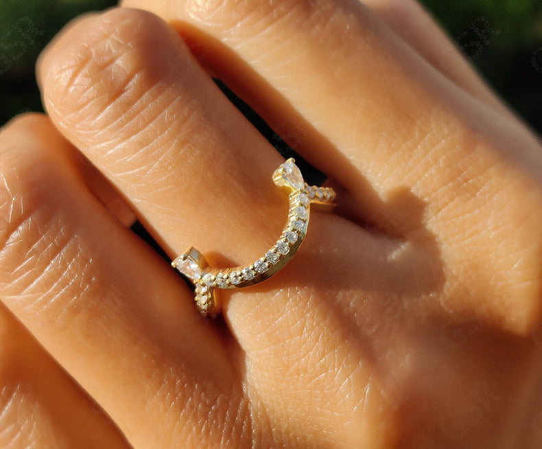 Elegant Stackable Wavy Moissanite Full Eternity Ring - Dainty Silver and Gold Stacking Band - Minimalist Wedding and Bridal Jewelry