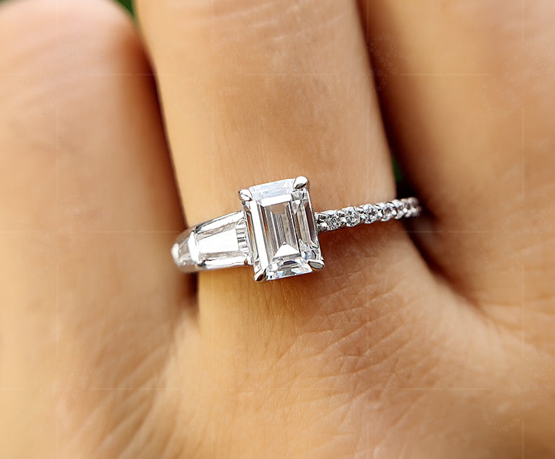 Elegant Unique Emerald Cut Solitaire Engagement Ring - Moissanite Beauty with Art Deco Style - Perfect Anniversary Ring for Women
