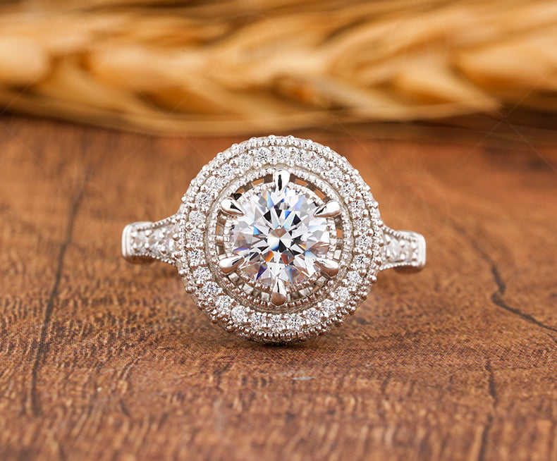 1930s Vintage Art Deco Moissanite Engagement Ring