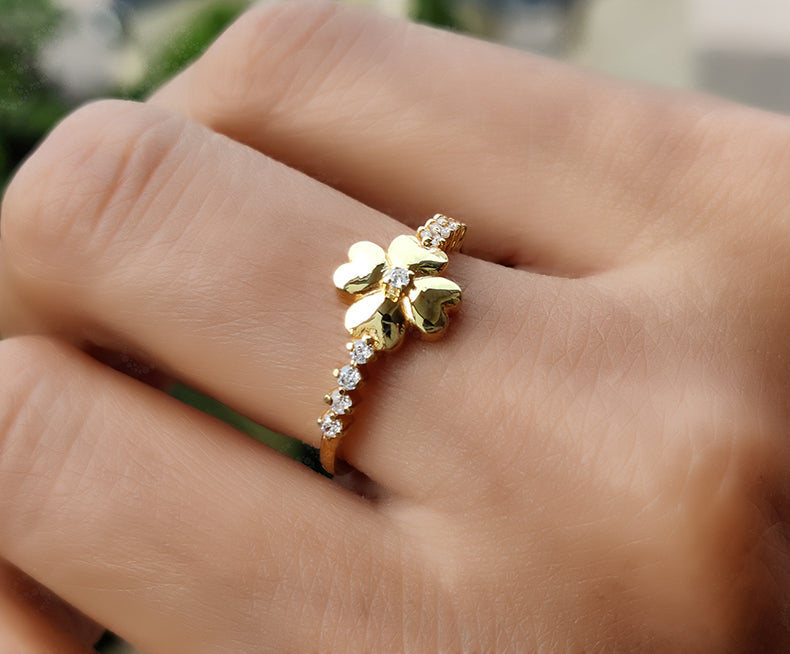 Nature-Inspired Floral Moissanite Ring in Silver and Gold - Dainty Stackable Ring, Ideal for Weddings, Promises, and Anniversaries