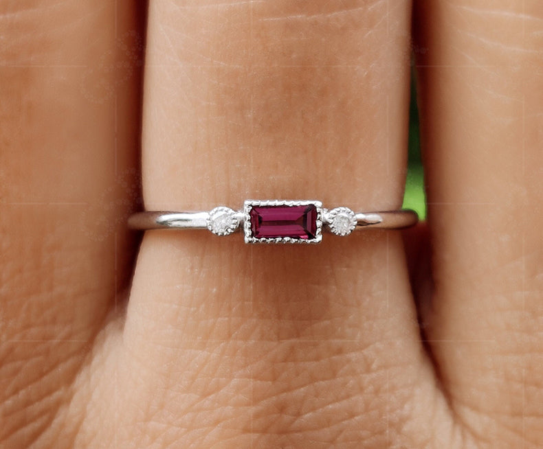 Elegance in Purple: Dainty Amethyst Baguette Ring - A Delicate February Birthstone Ring for Women