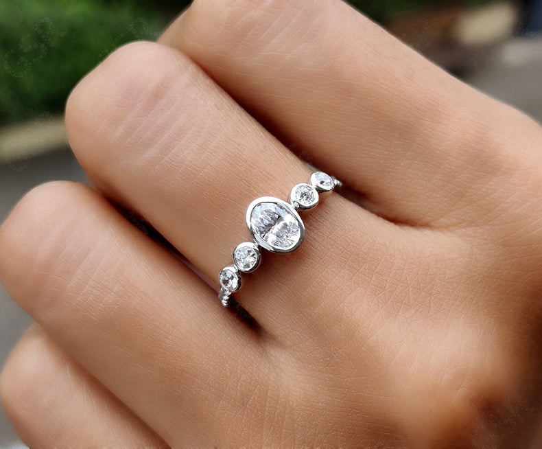 Elegant 5 Stone Oval Engagement Ring - Silver and Gold Minimalist Beauty - Moissanite Diamond Bezel Set Ring - Rings for Women - Dainty Wedding Ring