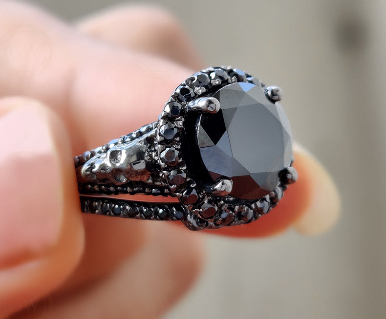 3.60 Ct Gothic Skull Bridal Wedding Ring Set, Large Round Black Diamond, Unique Women Engagement ring set, Stacking Matching Band for Her