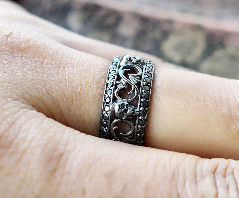 8 mm Wide Floral Unique Gothic Skull Wedding Band, Moissanite Diamond Silver Ring, 2 Row Anniversary Ring, Nature Inspired Eternity Band