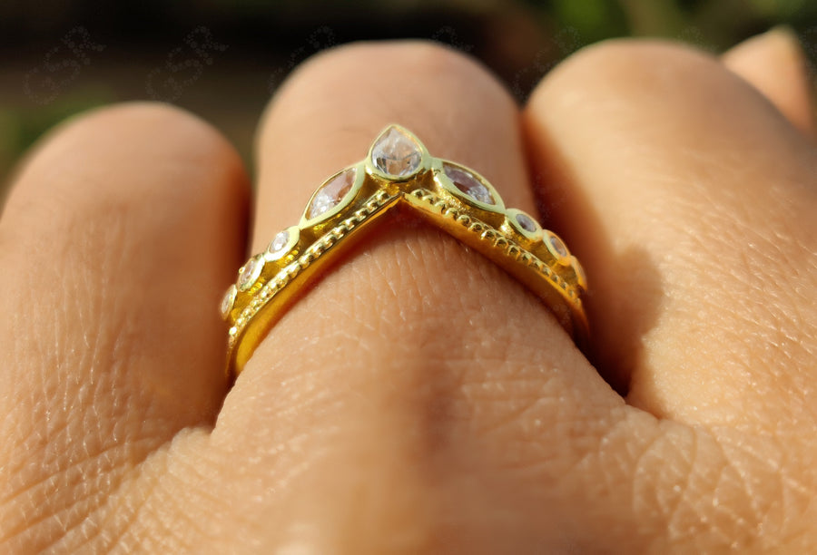 Elegant Royal Vintage Chevron Band - V Shape Chevron Wedding Ring with Silver and Yellow Gold Moissanite - Perfect Dainty Promise Ring or Anniversary Gift Ring