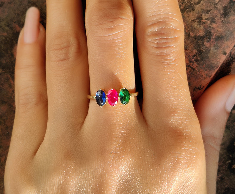 3 Stone Oval Ring / Personalized Birthstone Ring / Family Rings For Women / Initial Birthstone Ring / custom gemstone ring / Gift For Mom