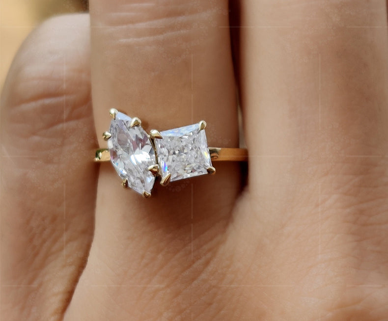 Romantic Toi Et Moi Moissanite Ring: Princess and Marquise Cut Elegance in Gold