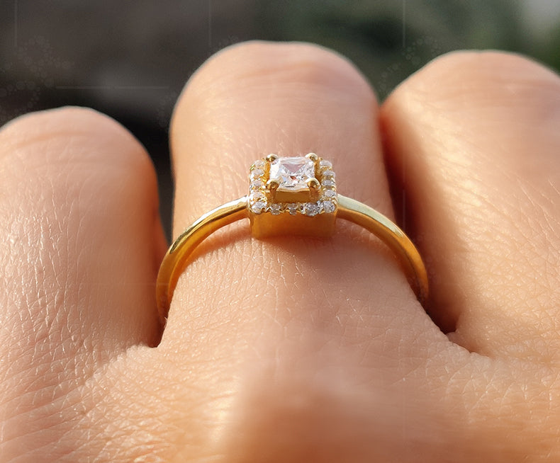 Regal Elegance: Princess Cut Moissanite Ring in Silver and Gold, a Stunning Halo Engagement Ring and Stacking Delight