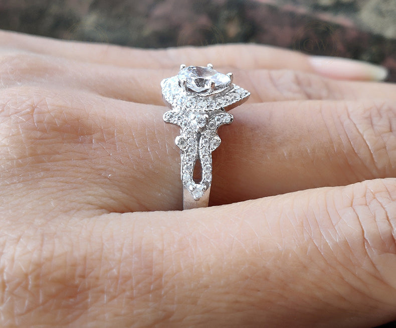 Pear Shape Vintage Halo Wedding Engagement Ring / Floral Nature Inspired Art Deco Ring / Antique Sterling Silver Ring / Rings for women