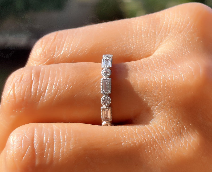 Vintage Art Deco Baguette & Round Moissanite Wedding Ring: A Stunning Silver and Gold Eternity Band for Your Special Day