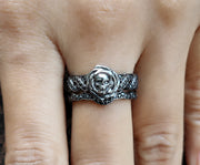 Gothic Skull Bridal Wedding Ring Sets, Moissanite Rose Floral Engagement Ring, Twisted Nature Inspired Set, Black Rhodium Plated Silver Ring