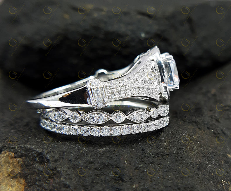 Antique Vintage Bridal Wedding Ring Set, Moissanite Diamond Engagement Ring Set For Women, 3 Piece Wedding Set, Trio Two Matching Band Set