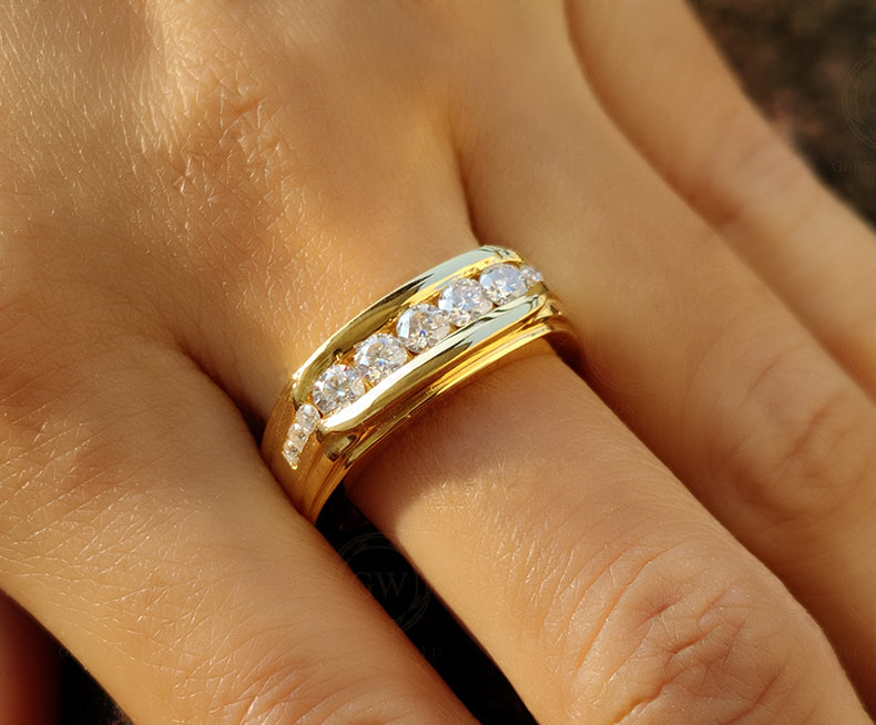 Mens Moissanite Wedding Band / Mens Colorless Moissanite Engagement Ring / Anniversary Band For Him / His Band / Gift for Him