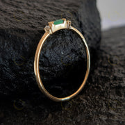 14K Gold Green Emerald Baguette Ring / 3 Stone Wedding Band Ring / Diamond Wedding Ring / Dainty Minimalist Ring / Stackable Ring For Women