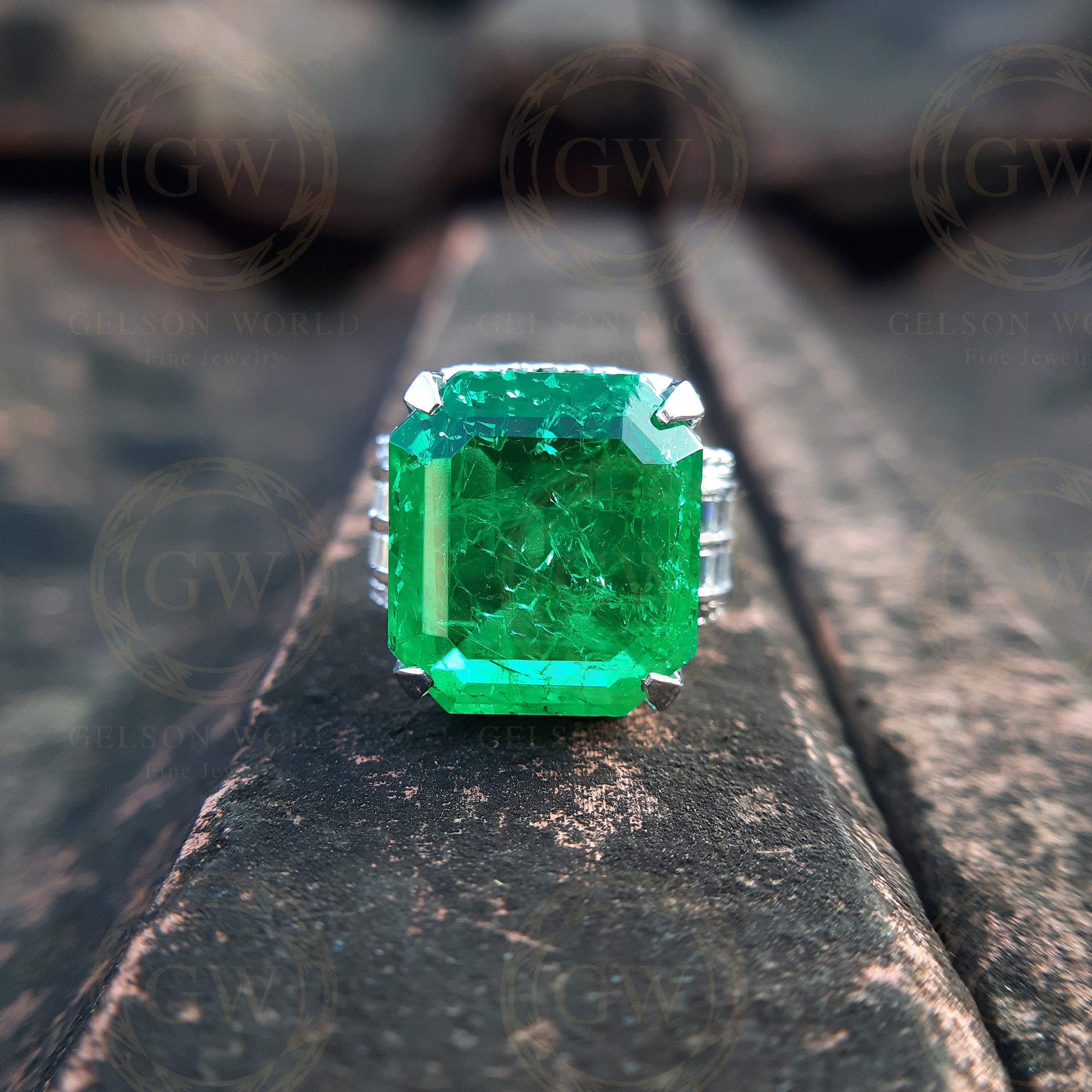 14 Ct Green Emerald Cut Cocktail Engagement Ring, Natural Looking Emerald Gemstone Art Deco Ring, Celebrity Inspired Ring