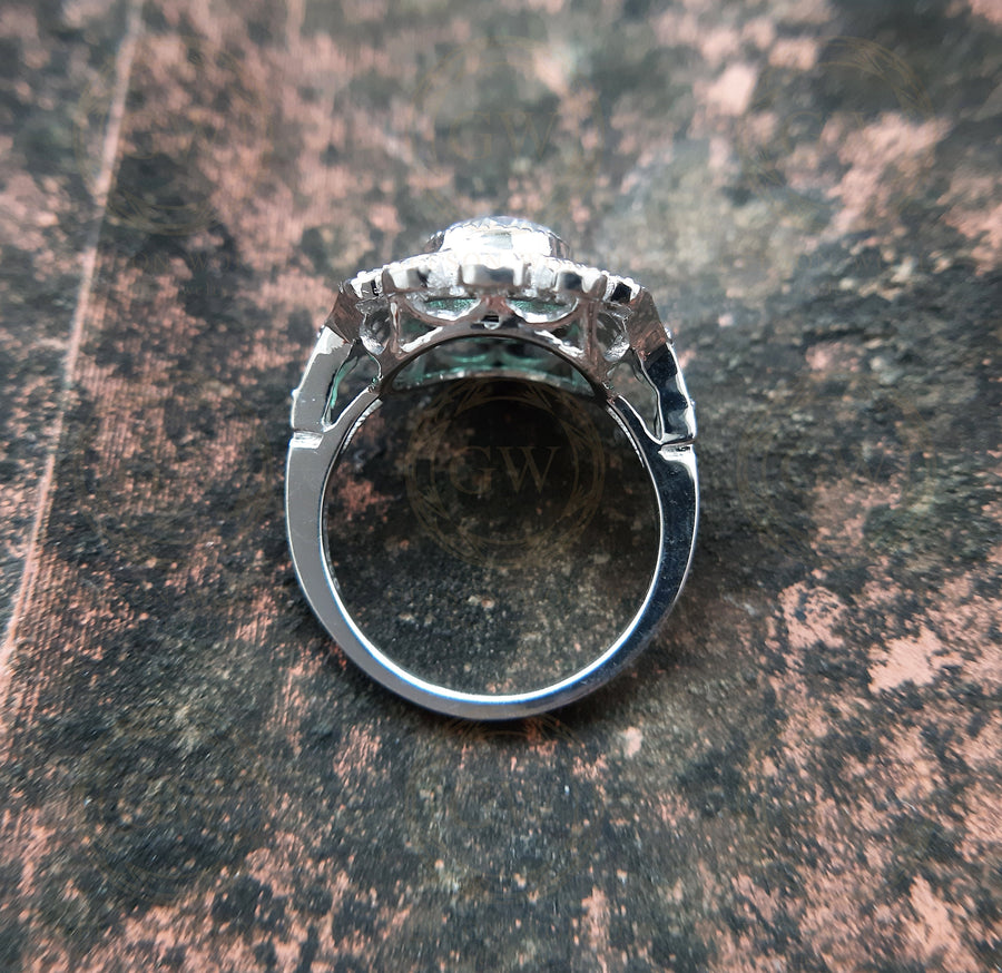 2.75 TCw Vintage Art Deco Style Round Cut & Emerald Cz Moissanite Diamond Antique Engagement Ring Vintage Reproduction Emerald Halo Ring