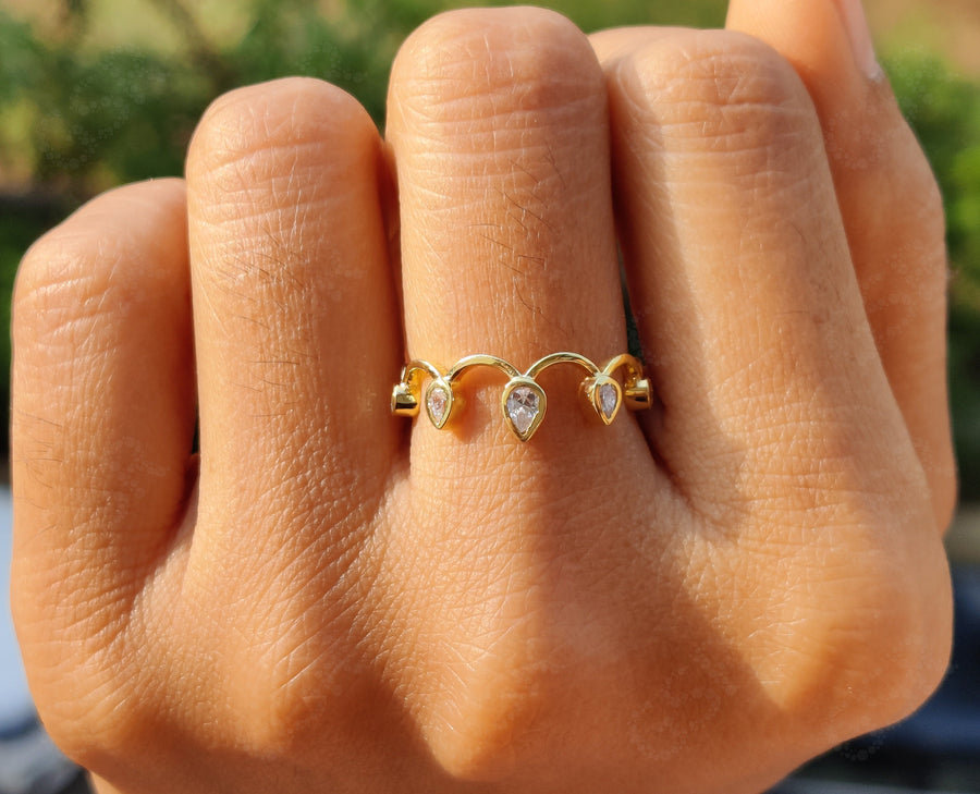 Wavy Moissanite Full Eternity Ring: Stackable Dainty Elegance in Silver and Gold