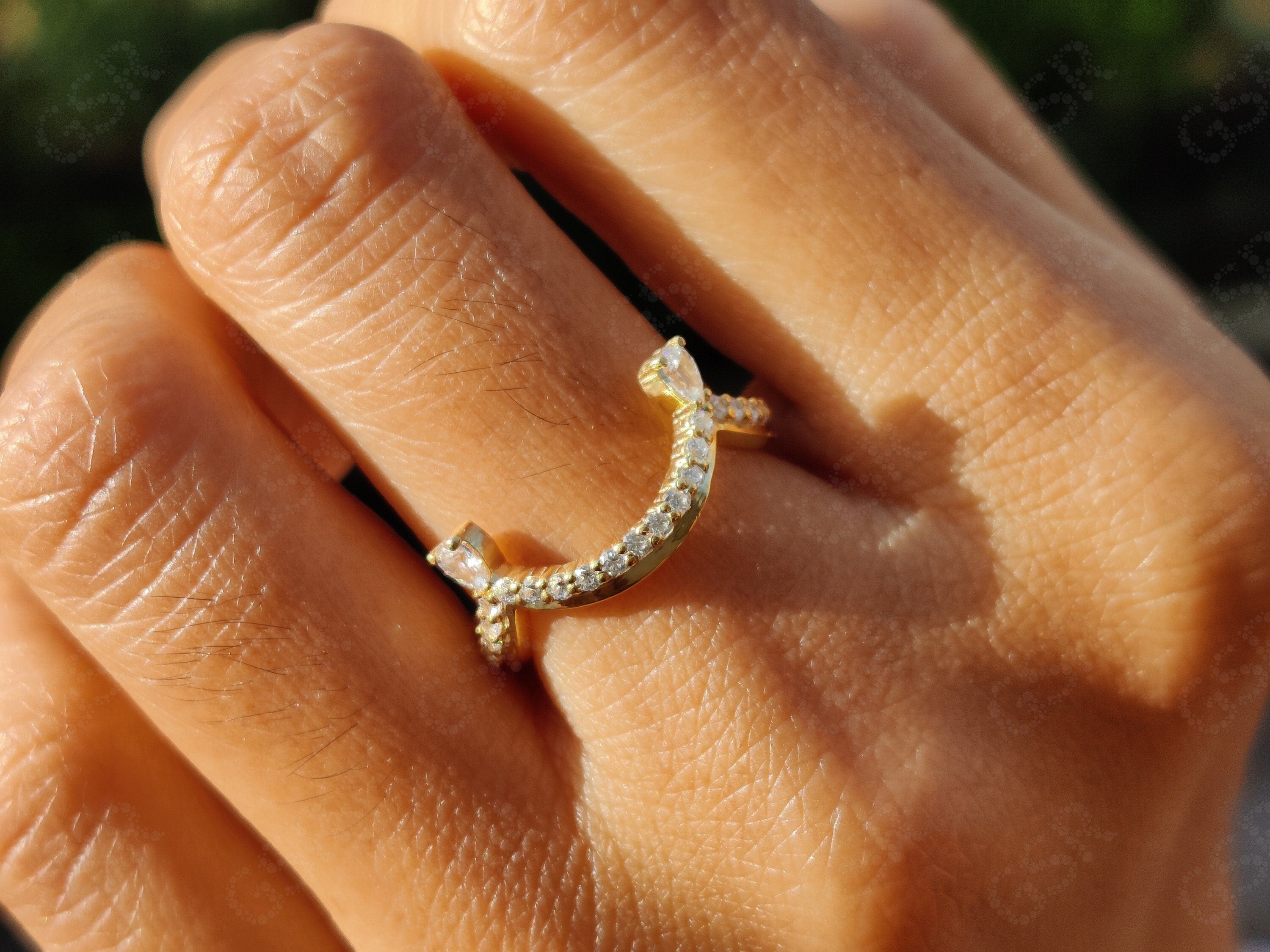 Elegant Stackable Wavy Moissanite Full Eternity Ring - Dainty Silver and Gold Stacking Band - Minimalist Wedding and Bridal Jewelry