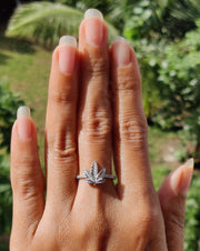 Elegant Silver and Gold Maple Leaf Ring - Nature-inspired Beauty - Versatile Leaf Jewelry, Ideal for Stackable Rings, Statement Ring for Women