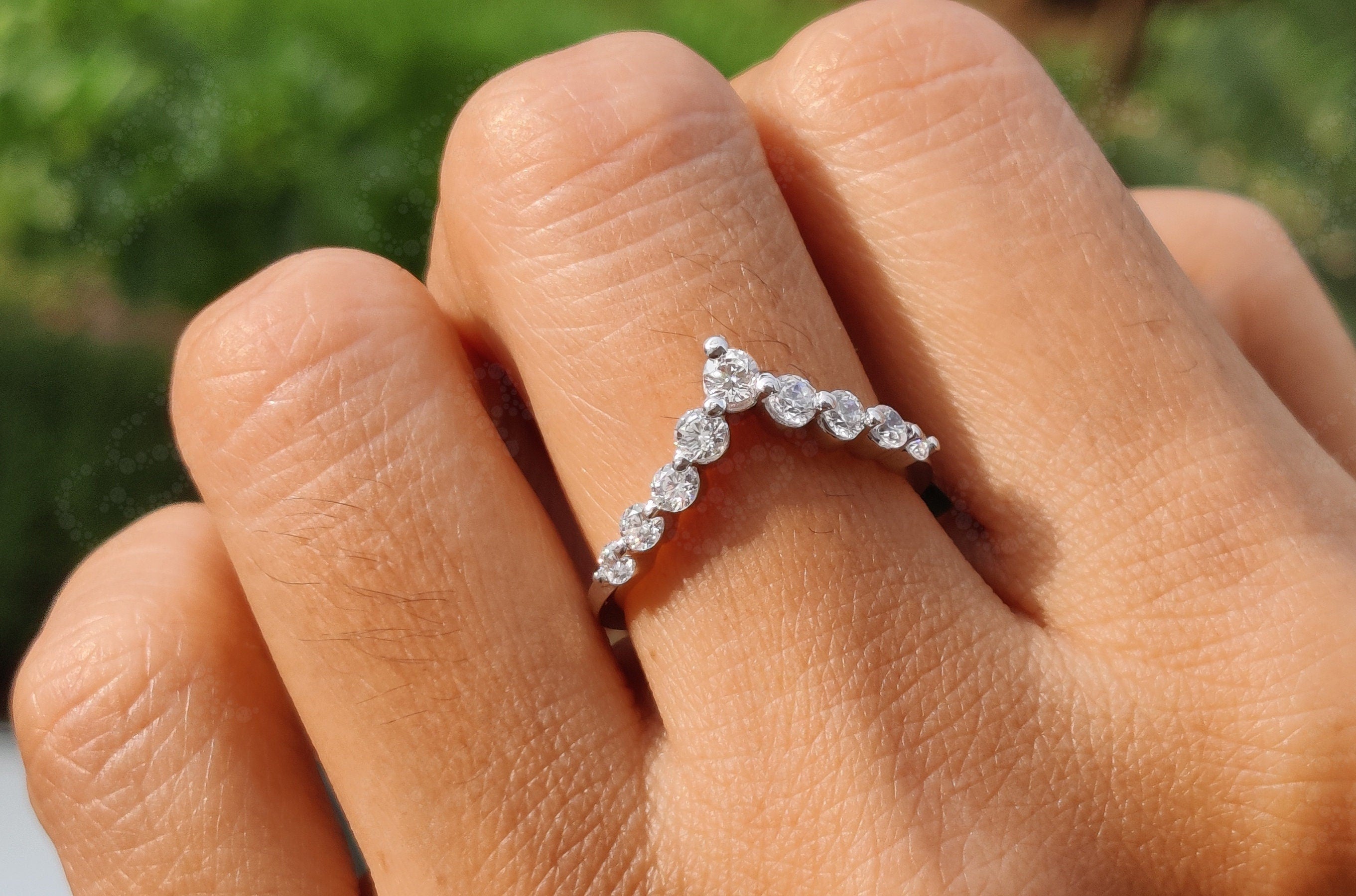 Chic Chevron Ring - V-Shape Round Colorless Moissanite Curved Wedding Band - Silver and White Gold Dainty Promise Ring - Perfect Anniversary Gift