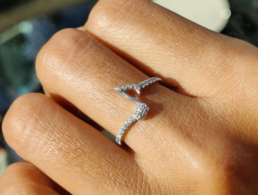 Elegant Musical Note Ring - Silver and Gold Music Symbol Stackable Beauty with Colorless Moissanite - Perfect Quaver Note Ring for Music Lover's Gift and Musical Jewelry