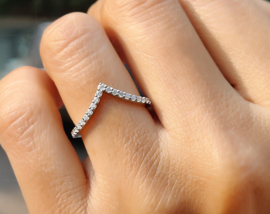 Curved Beauty: Silver and White Gold Delicate V-Shape Moissanite Wedding Band - Dainty Promise Ring with Round Colorless Stones