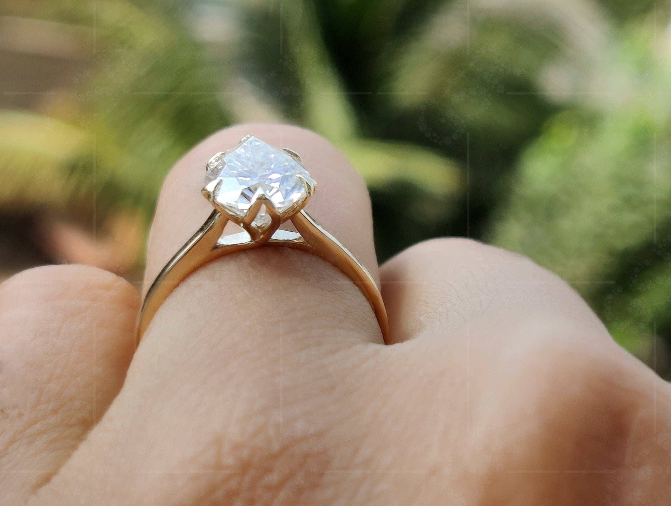 Timeless Beauty: 2 Ct Pear Shaped Moissanite Tulip Setting Ring, a Nature-Inspired Minimalist Engagement Ring