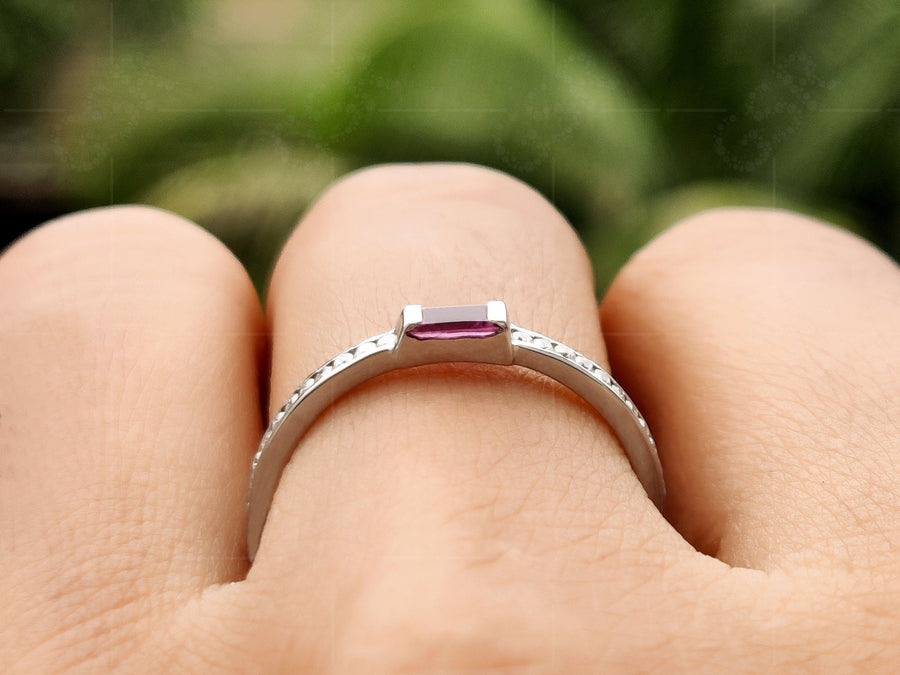 Rhodolite Garnet Baguette Ring - Dainty Minimalist Women's Ring - Birthstone Stackable Ring - Gemstone Ring For Mom