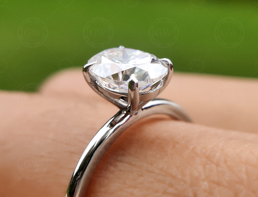 1.5 Carat Oval Cut Moissanite Solitaire Engagement Ring For Women