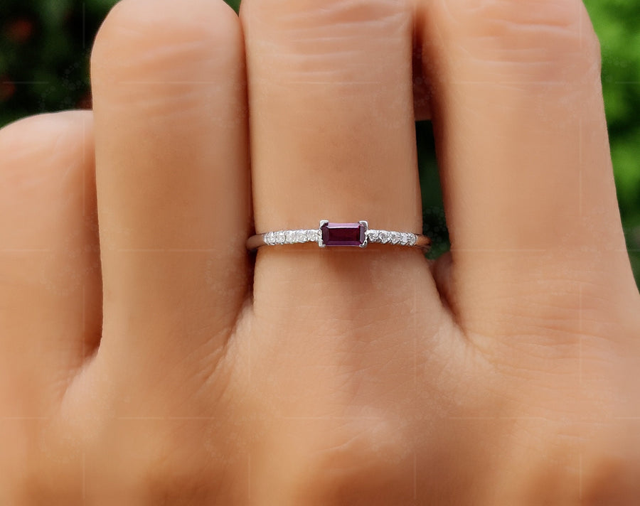 Elegant Rhodolite Garnet Baguette Ring - Stackable Birthstone Rings for Mom - Dainty Gold Stacking Ring - Women's Minimalist Delight - Thin Delicate Ring