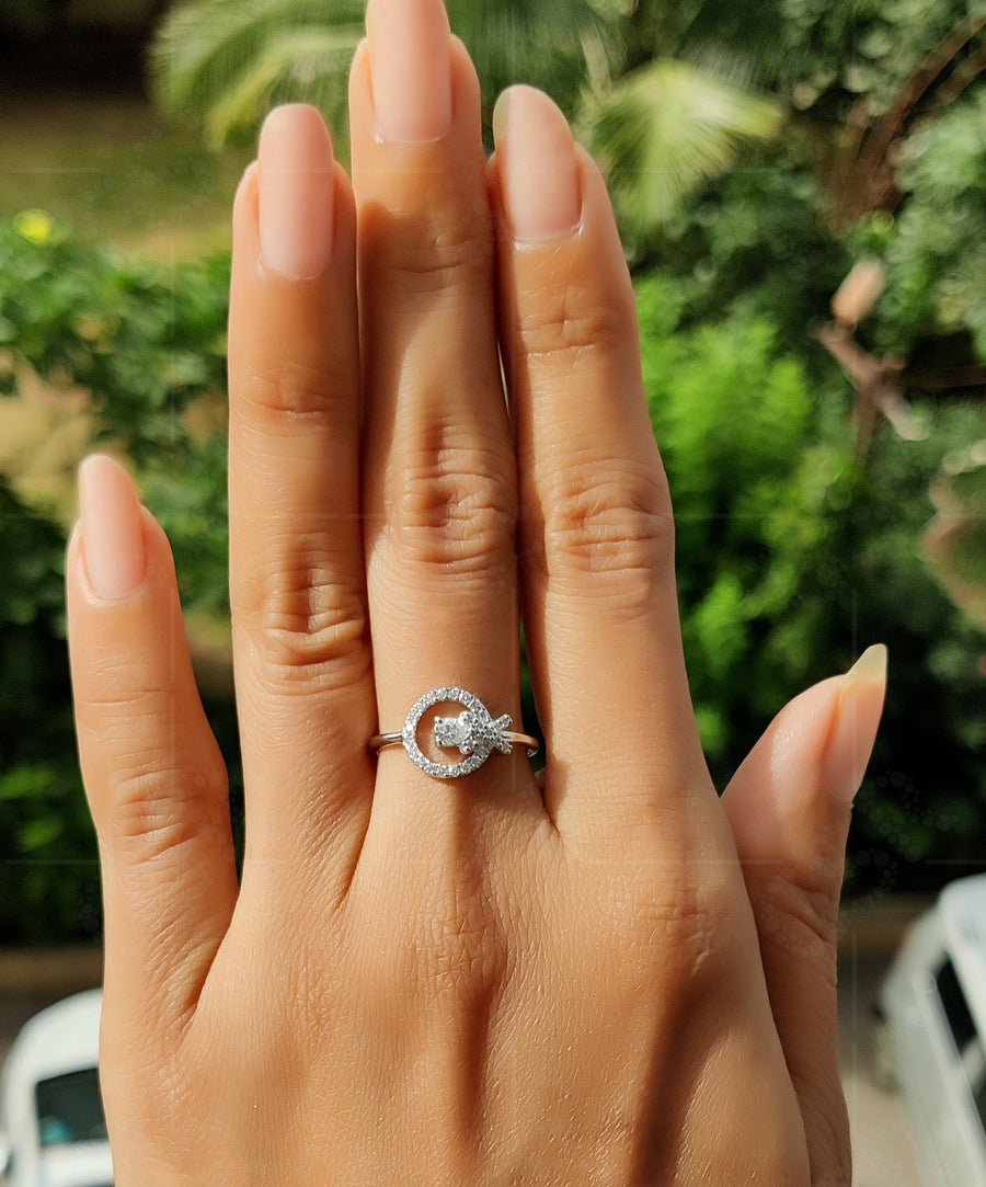 Chic Hollow Circle Ring - X Cross Pear Shaped Minimalist Beauty - Unique Dainty Wedding Anniversary Ring with Colorless Moissanite for Women